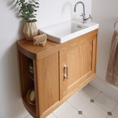 Thurlestone Traditional Cloak Offset Bathroom Vanity Unit R/H Solid Wood