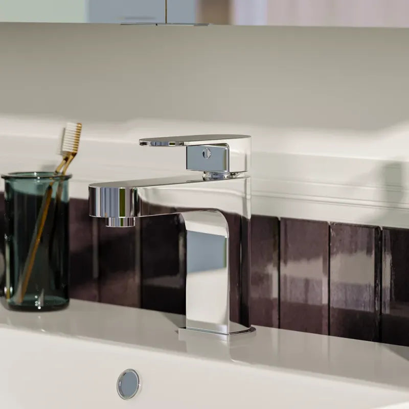 Basin Mono Mixer Tap with Waste Virgo