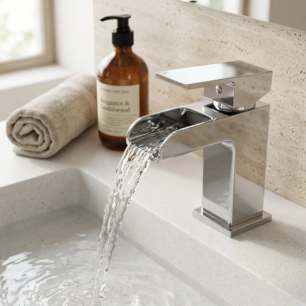 Basin Tap with Waste Glenoe