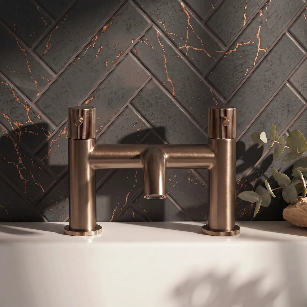 Fluted Brushed Bronze Bath Filler