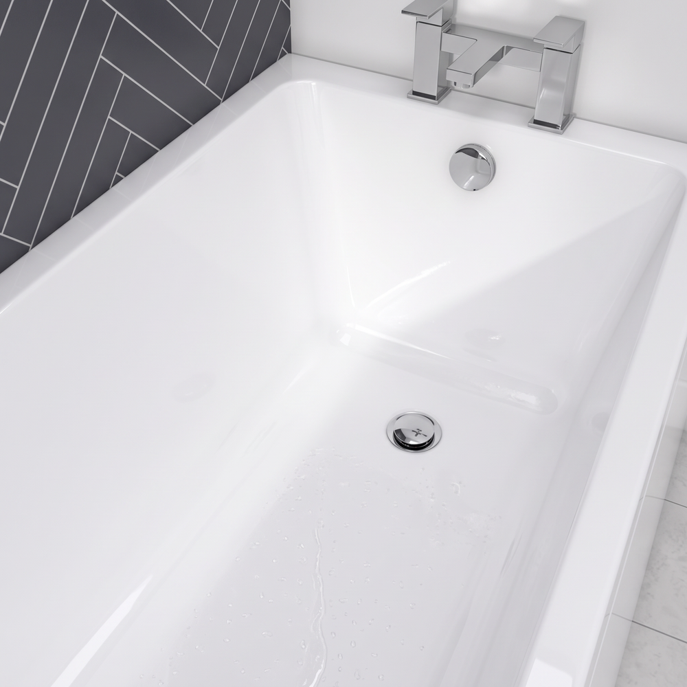 Pop up bath waste and overflow inside the Slim acrylic bath