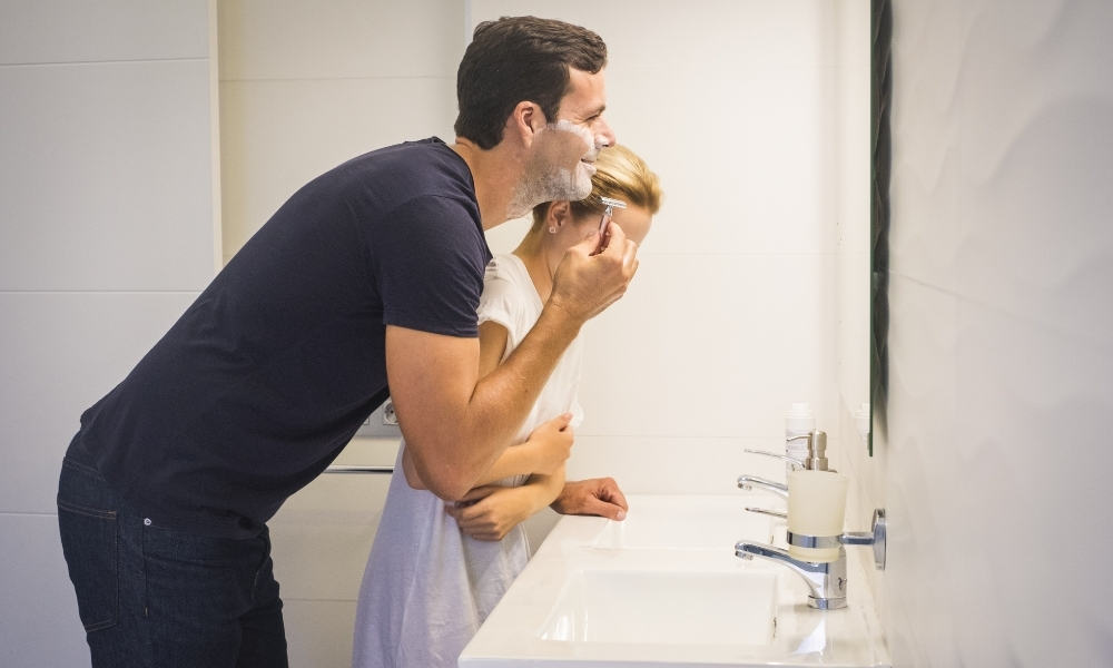 Save Water While Shaving Save Water While Shaving