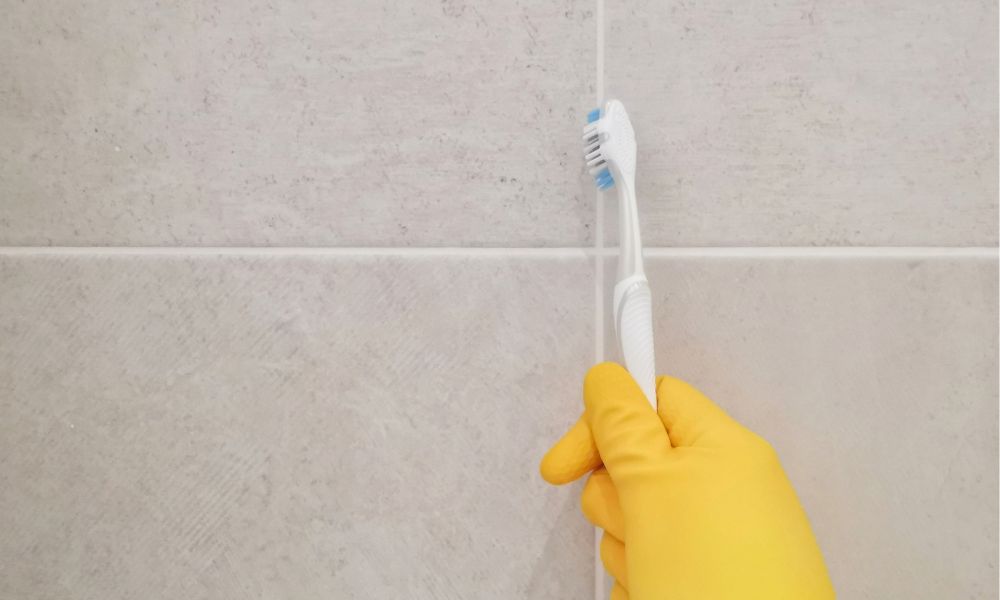 Cleaning Grout Between Tiles