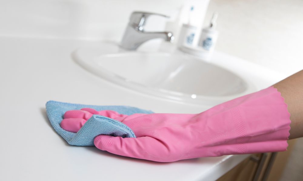 How to Get Hair Dye Off Bathroom Counter