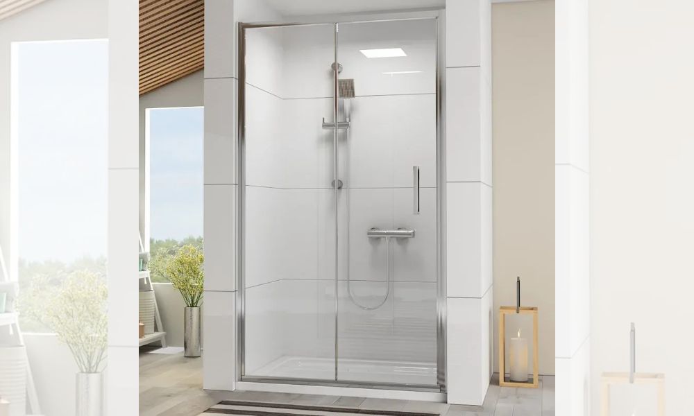 Radiant Reduced Height Shower Door: Sliding