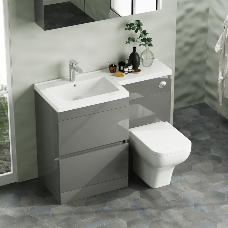 SINK AND TOILET CABINET ENSUITE