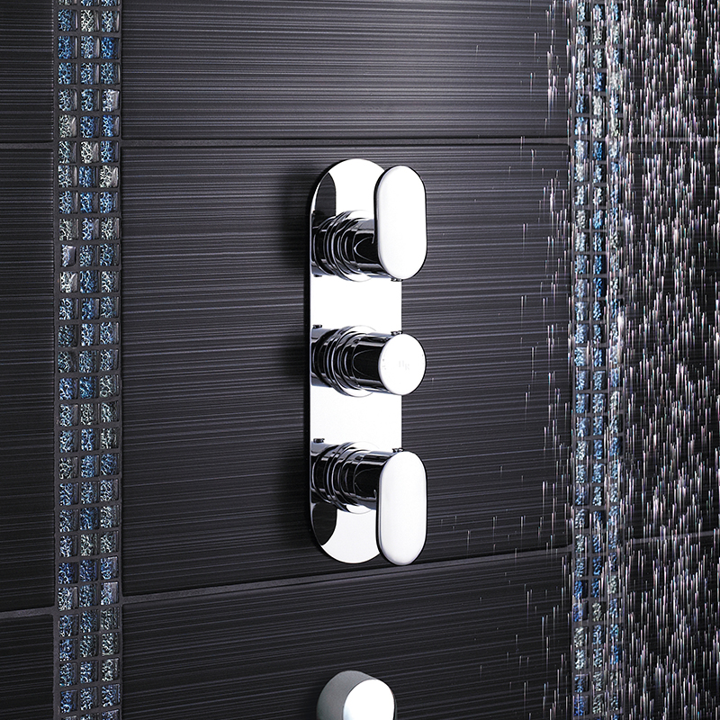 Chrome Reign Thermo Triple Valve Rect