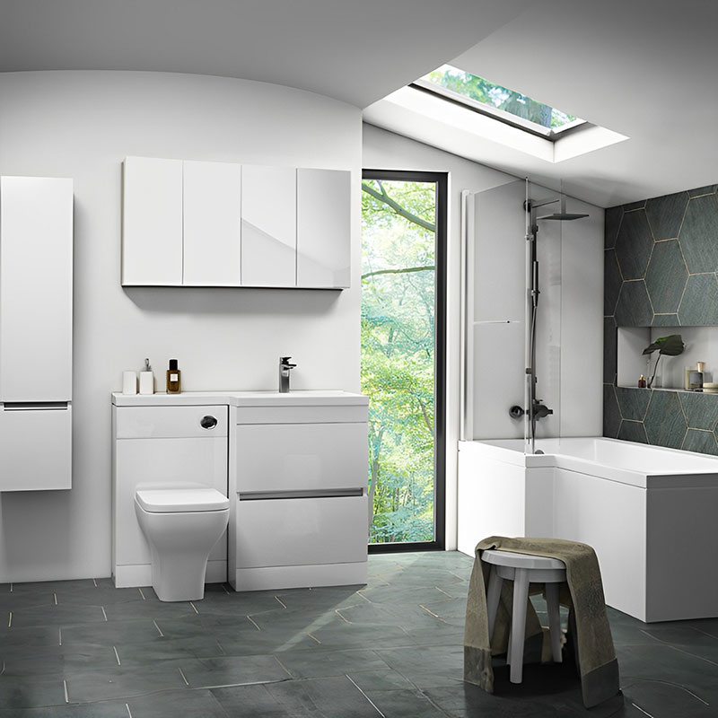 Pemberton Suite: Right Hand Basin & Left Hand Bath