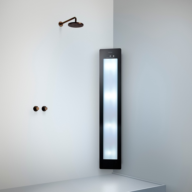 Option image for Sunshower Large Plus in Black for Corner Installation