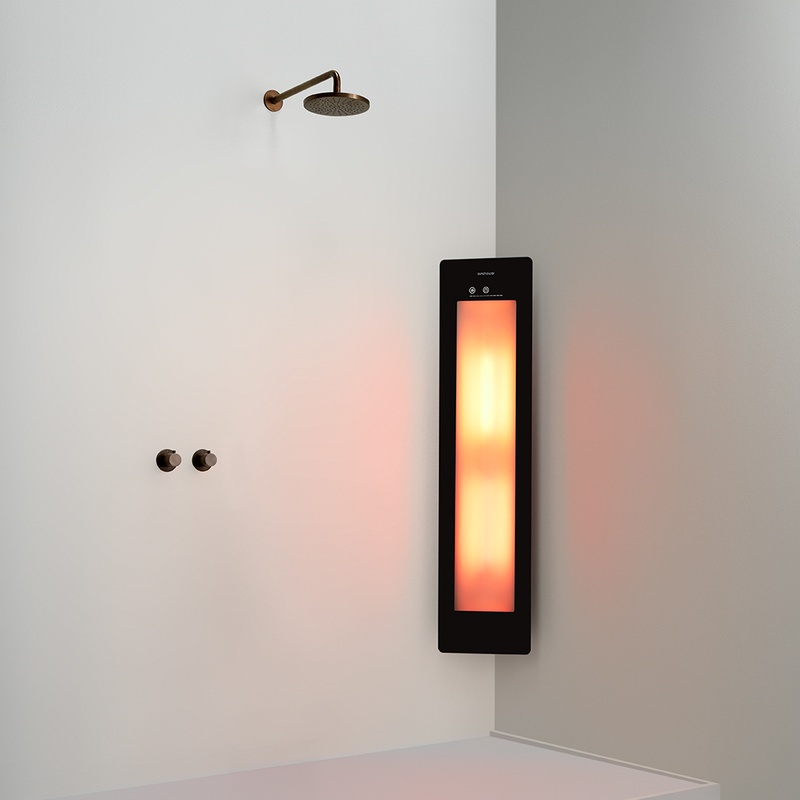 Option image for Sunshower Medium One in Black for Corner Installation