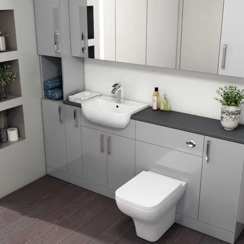 2000 SUITE FITTED FURNITURE OLIVER