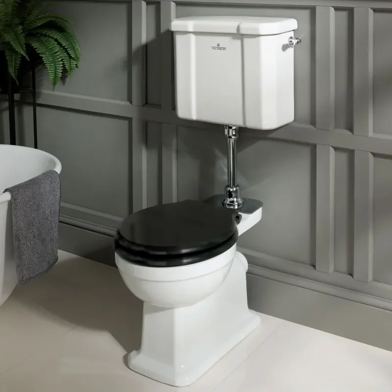 bayswater victrion low level traditional toilet with white seat