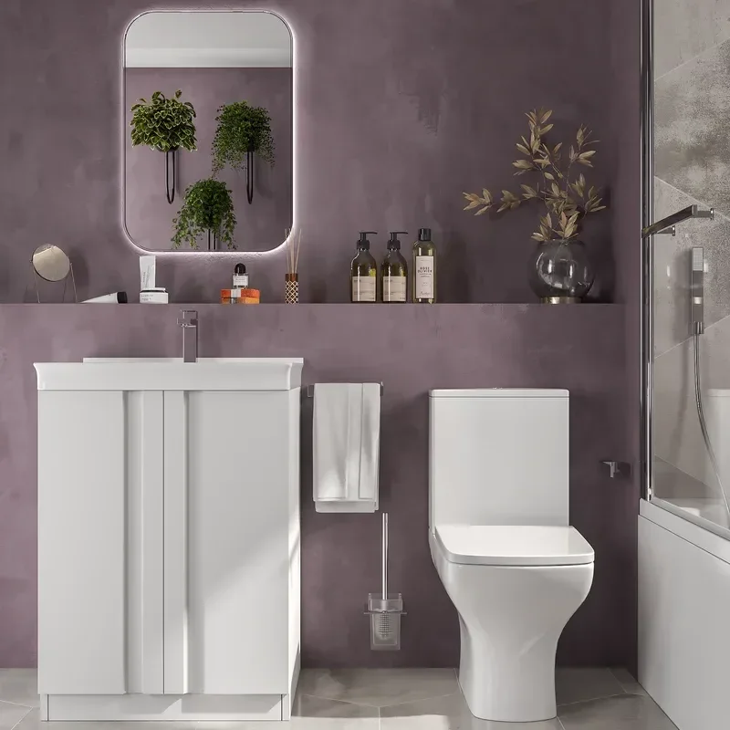 chester bath suite: 600 white floorstanding vanity unit with close coupled toilet