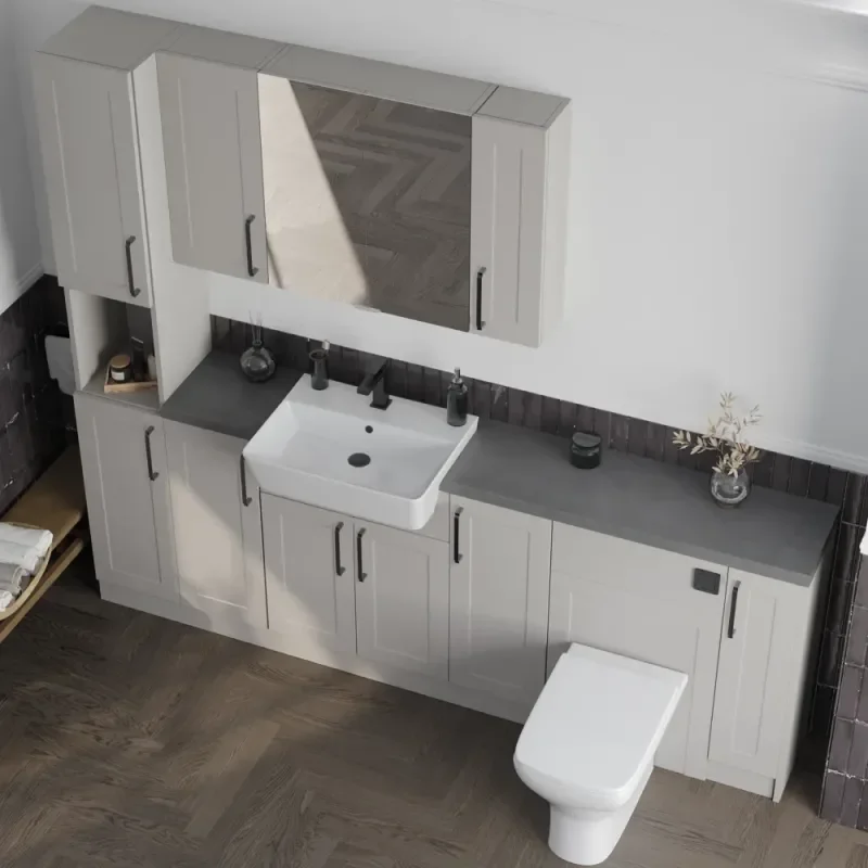 Oliver 2200 Cashmere Shaker Fitted Furniture