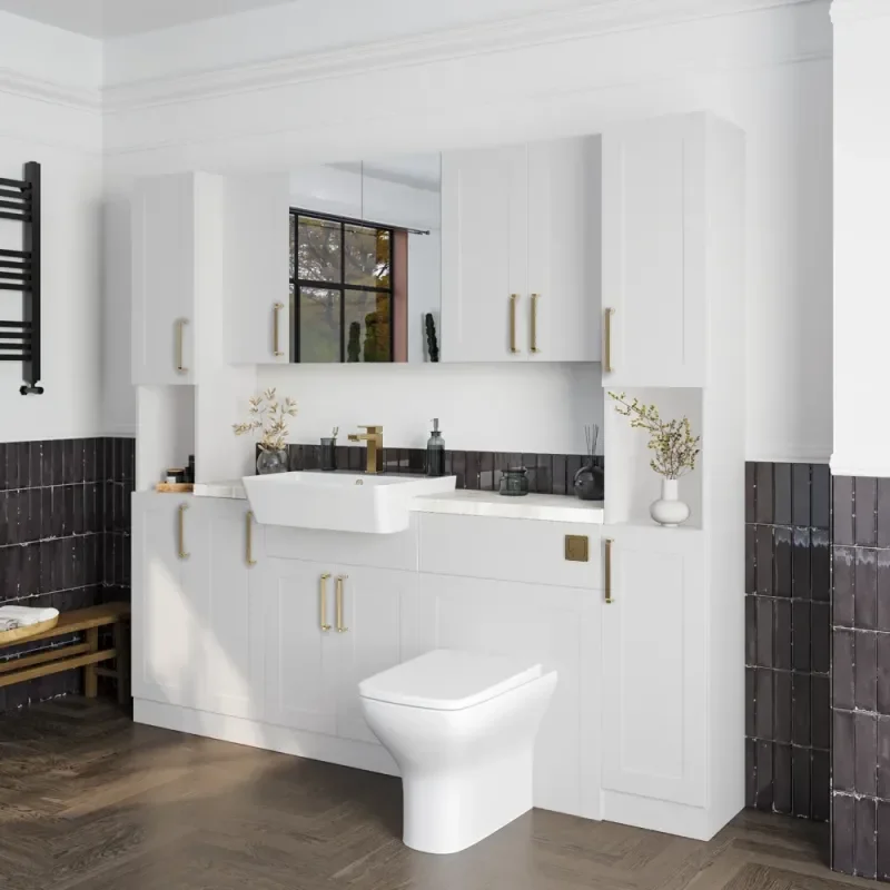 Oliver White 2100 Shaker Fitted Furniture