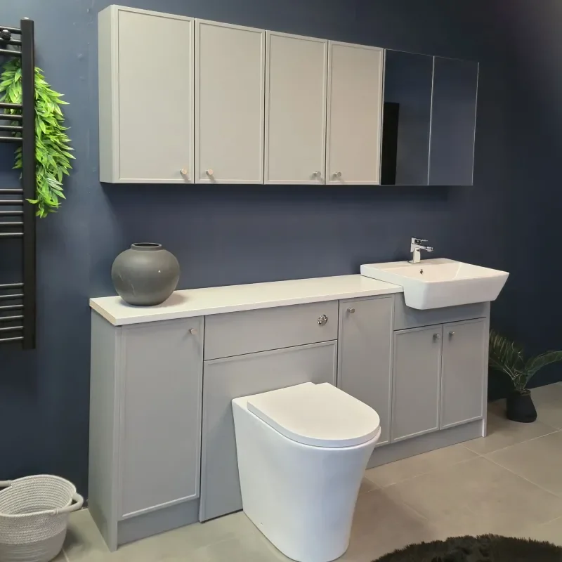 Slim Shaker Door Design (Please Call for Alternative Handles, Basin, Toilet and Taps) Showroom Image showing Slim Shaker Door Design and Round Handles