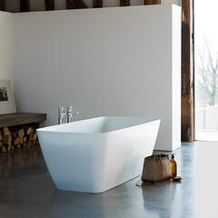 Vicenza Petite Clear Stone Freestanding White Bath