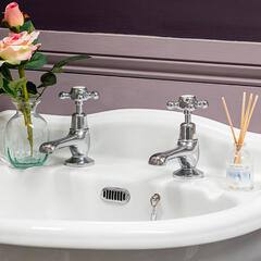 BAYSWATER BASIN TAPS WITH CROSSHEAD HANDLES