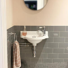 Burlington Curved Cloakroom Basin 1TH right