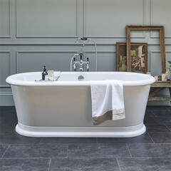 London Round Soaking Tub