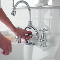 Birkenhead Two Tap Hole Arch Mixer With Curved Spout (200mm centres)
