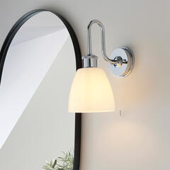 Metal Wall Light: 1 Bulb