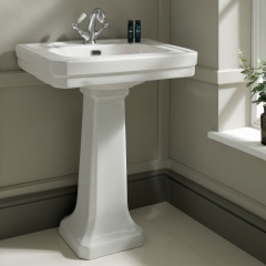 bayswater victrion traditional 640mm basin & pedestal with chrome overflow