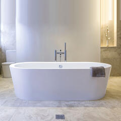 Plazia 1780 X 800 X 540 Freestanding Luxury Round Bath