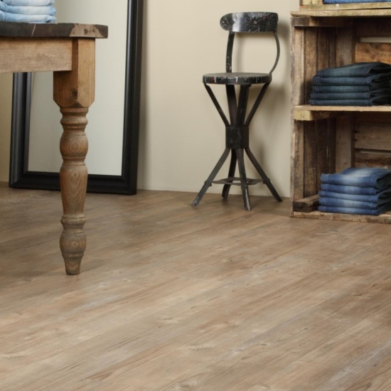 Amtico Click Flooring Dry Cedar