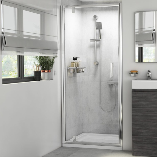 RADIANT 1750mm REDUCED HEIGHT PIVOT SHOWER DOOR 800
