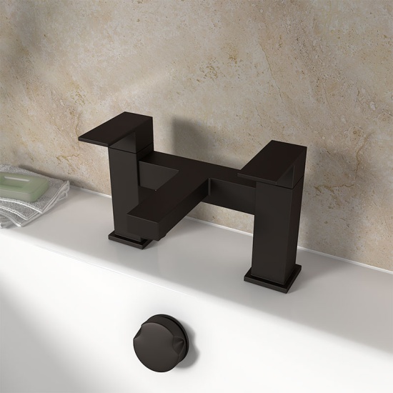 Glade Black Bath Filler Tap