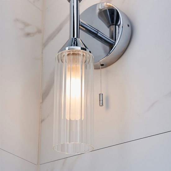 Beauchamp Glass Wall Light 2 Bulb