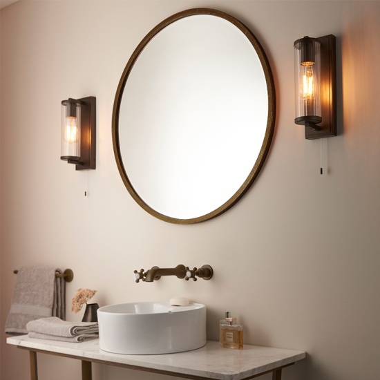 Lamont Glass Wall Light 1 Bulb