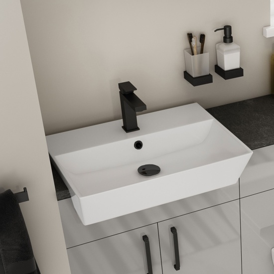 oliver black 1800 fitted furniture
