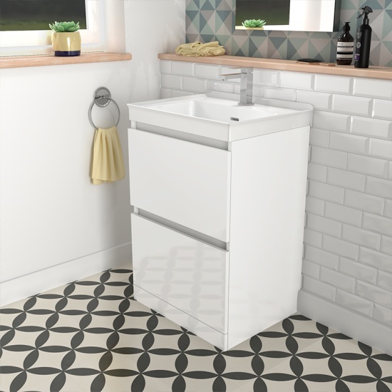 Ashford 600 White Basin Unit BTW Toilet Ashford 600 White Basin Unit BTW Toilet