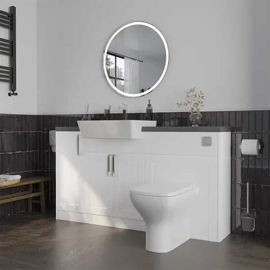 Oliver White 1400 Shaker Fitted Furniture