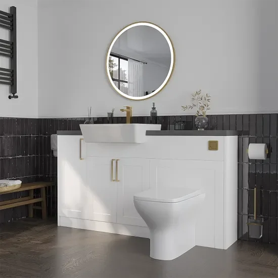 Oliver White 1400 Shaker Fitted Furniture