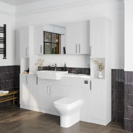 Oliver White 2100 Shaker Fitted Furniture