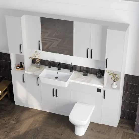 Oliver White 2100 Shaker Fitted Furniture