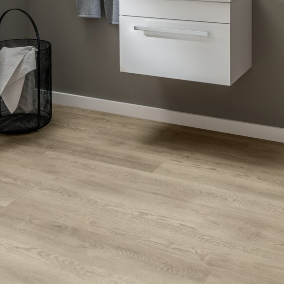Nimbus Oak - Amtico Click Vinyl Floor Tiles (1.73 SQM Pack) - Embossed Wood Effect