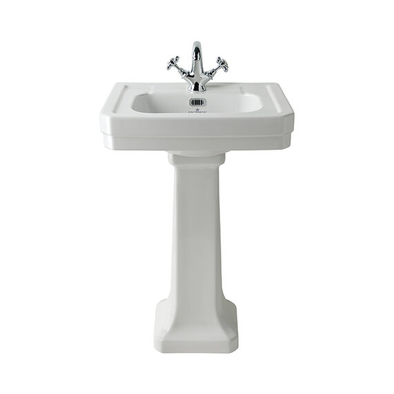 BC Designs Victrion Traditional 540mm Basin & Pedestal with Chrome Overflow