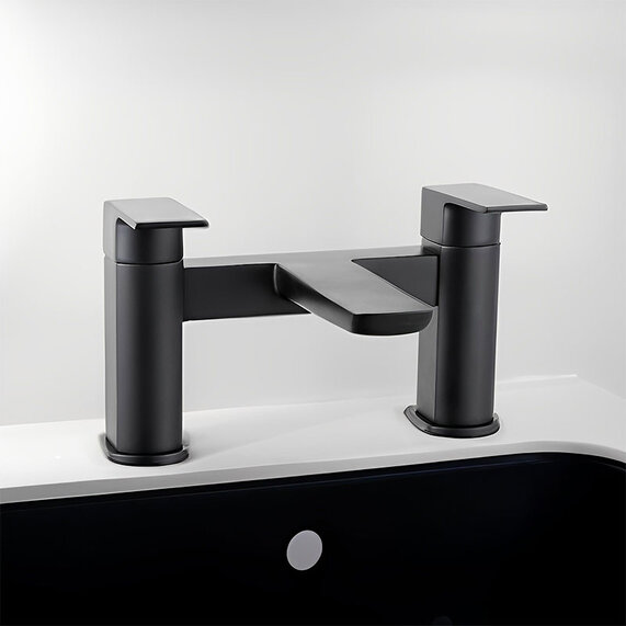 Muro Bath Filler Mixer Tap Black | RIA BRASSWARE
