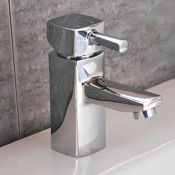 Concept Mono Basin Tap and Click Waste