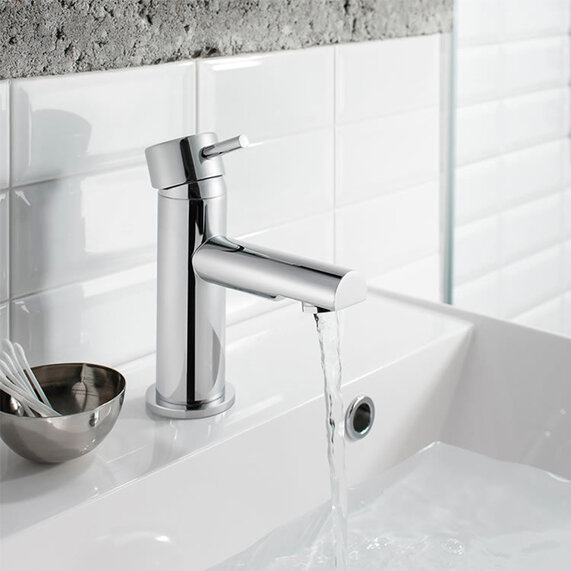 Kai Lever Basin Monobloc with out Pop-up Waste