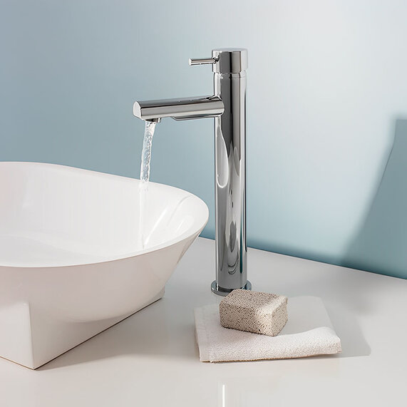 Kai Lever Basin Tall Monobloc with No Waste