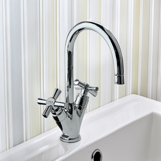Solo Monoblock Basin Mixer without popup waste, with 375mm Long Braided Hoses, LP 0.3 Solo Monoblock Basin Mixer without popup waste, with 375mm Long Braided Hoses, LP 0.3