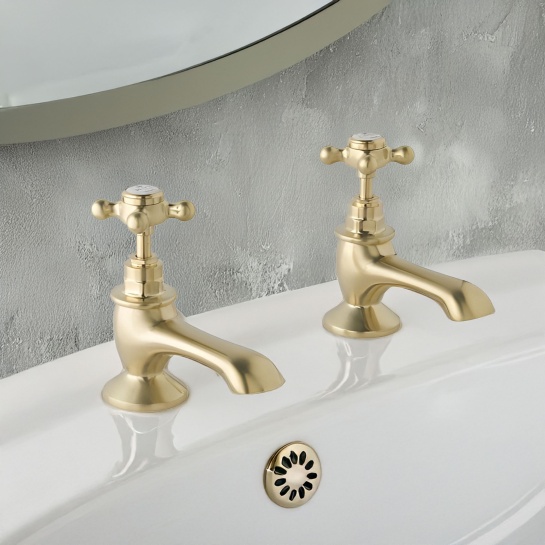 bayswater victrion brushed gold crosshead bath pillar taps