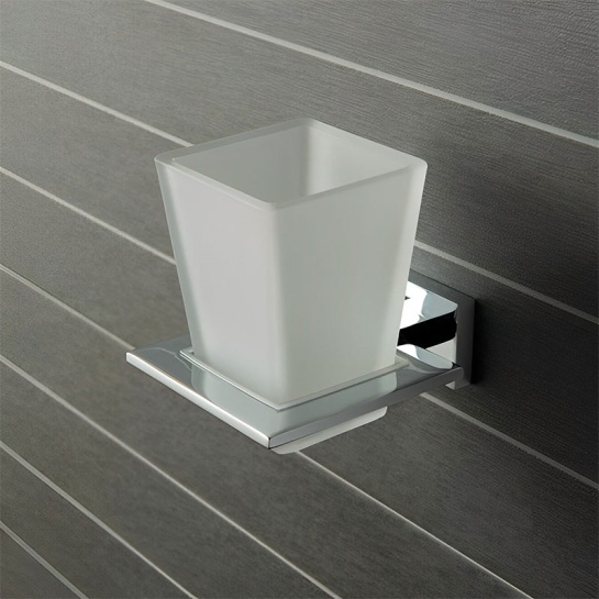Level Tumbler And Holder Level Tumbler And Holder